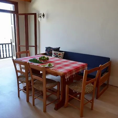 Harbour View Flat In Kyrenia -girne * Kerínia